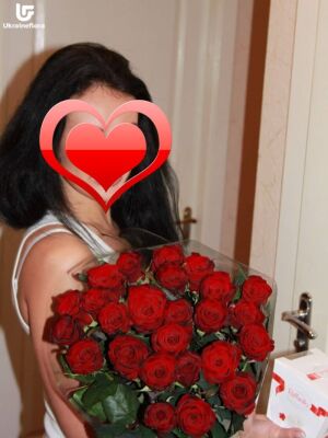 25 Красных Роз фото доставки  9 25 Красных Роз фото доставки Украина 9