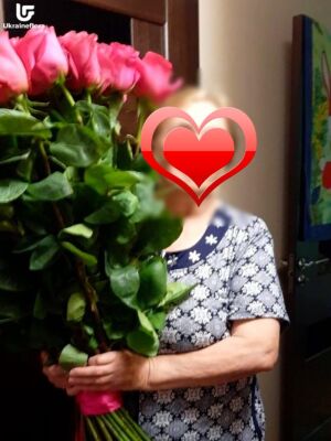 15 Luxury Pink Roses Delivery Photo 1 15 Luxury Pink Roses Delivery Photo Ukraine 1