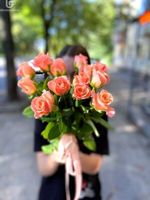 11 Рожевих Троянд фото доставки  6 11 Рожевих Троянд фото доставки Україна 6