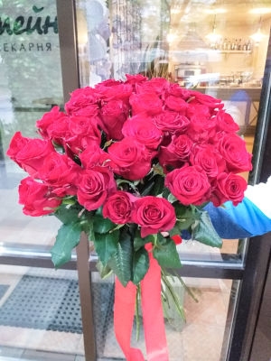 real photo 35 Red Roses order 35 Red Roses