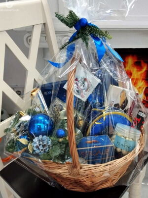 New Year Eve Gift Basket Photo Delivery  1 New Year Eve Gift Basket Photo Delivery Ukraine 1