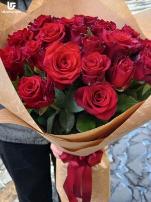 21 Red Roses Photo Delivery 10 21 Red Roses Photo Delivery Ukraine 10
