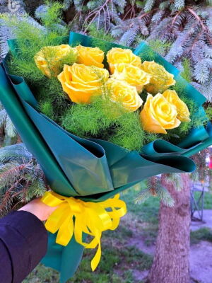 9 Yellow Roses Photo Delivery  1 9 Yellow Roses Photo Delivery Ukraine 1