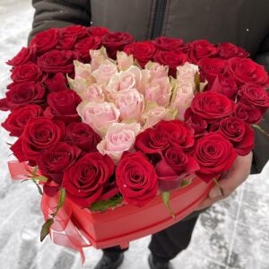 Roses in Heart Box 4 Roses in Heart Box photo  4