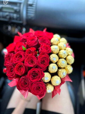 Extra Roses Box Photo Delivery  5 Extra Roses Box Photo Delivery Ukraine 5