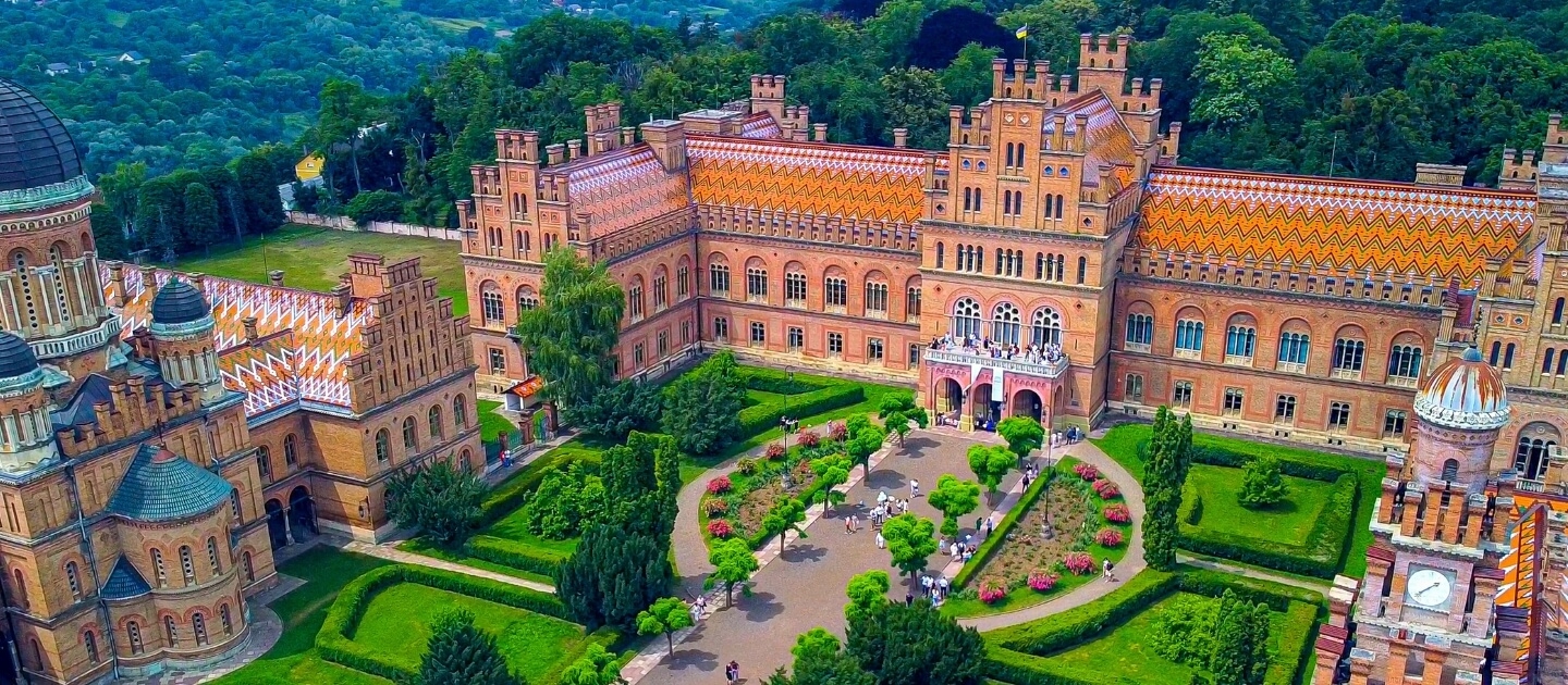 Flowers and Gifts Delivery in Chernivtsi Flowers and Gifts Delivery in Chernivtsi Ukraine