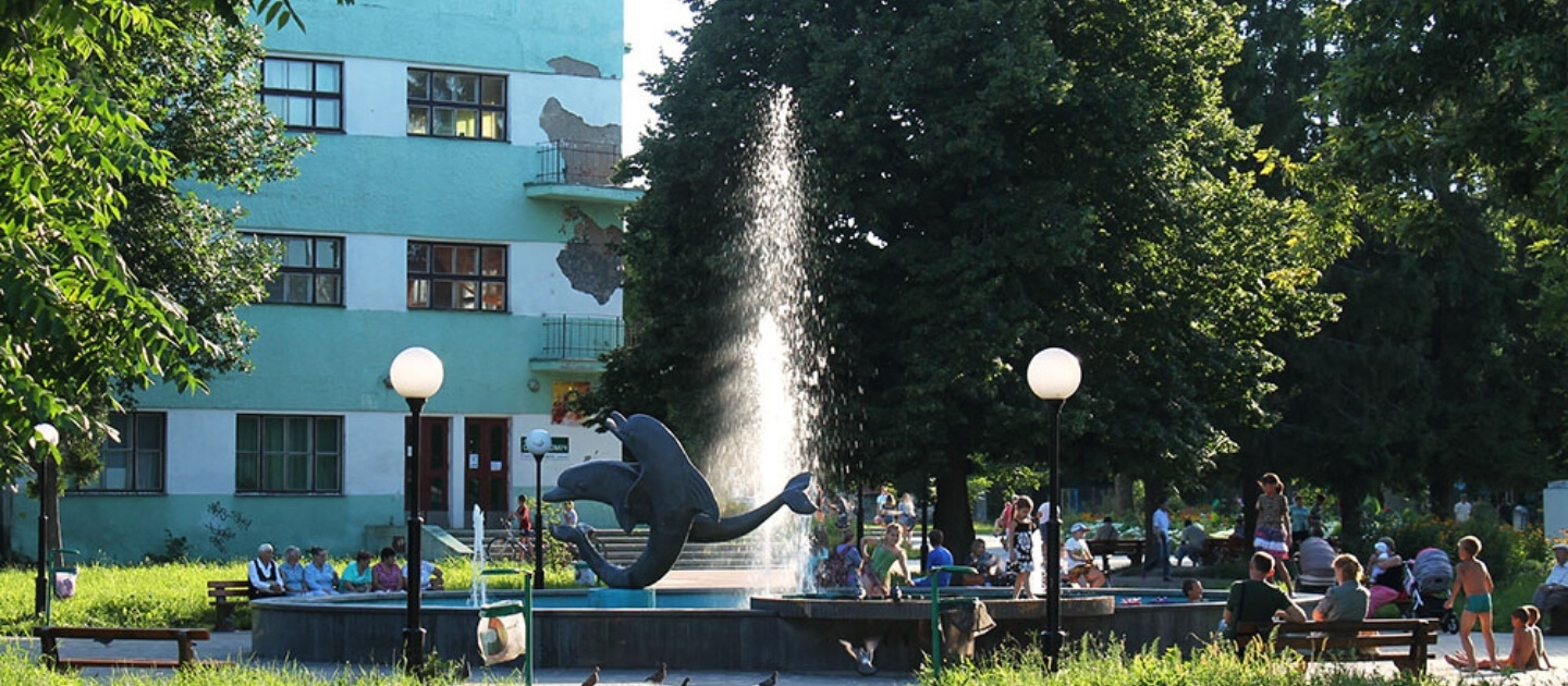 Доставка цветов и подарков в Шостка Украина