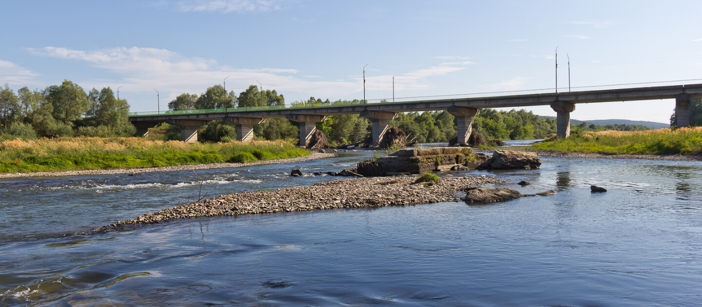 Доставка цветов и подарков в Люботин Украина