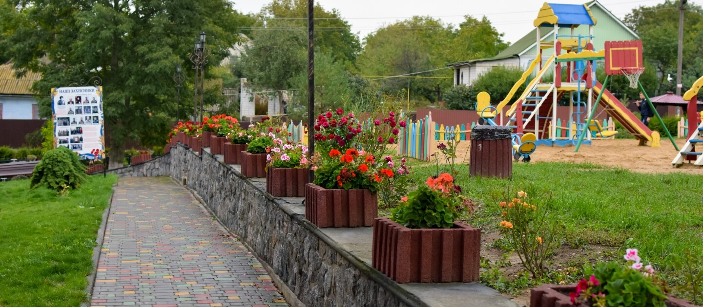 Квіти - Доставка квітів Ладижин 1