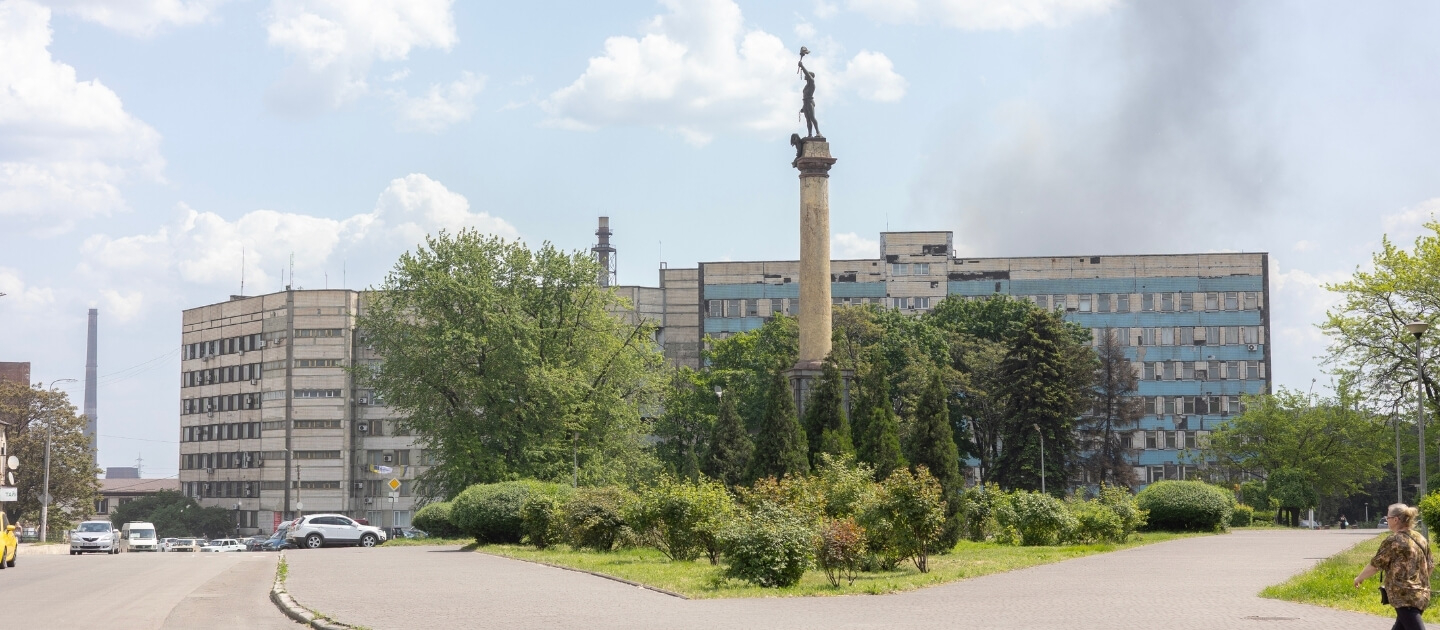 Доставка цветов и подарков в Каменское 1 Украина