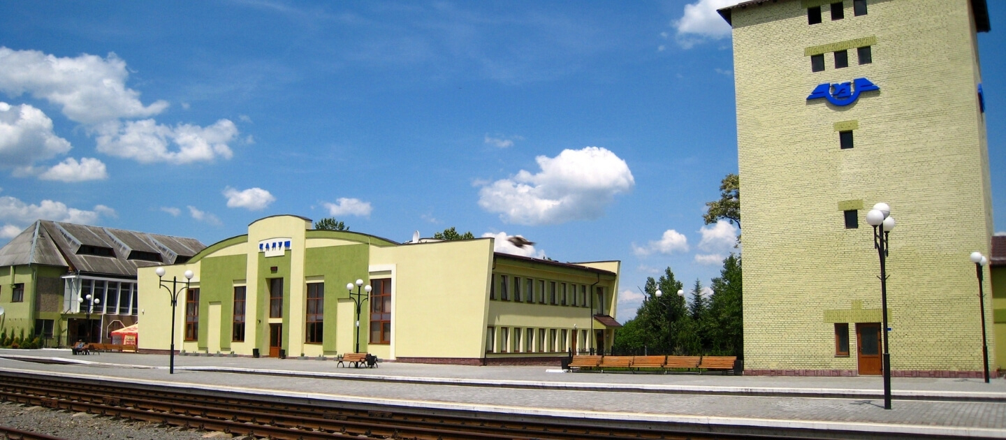 Доставка цветов и подарков в Калуш Украина