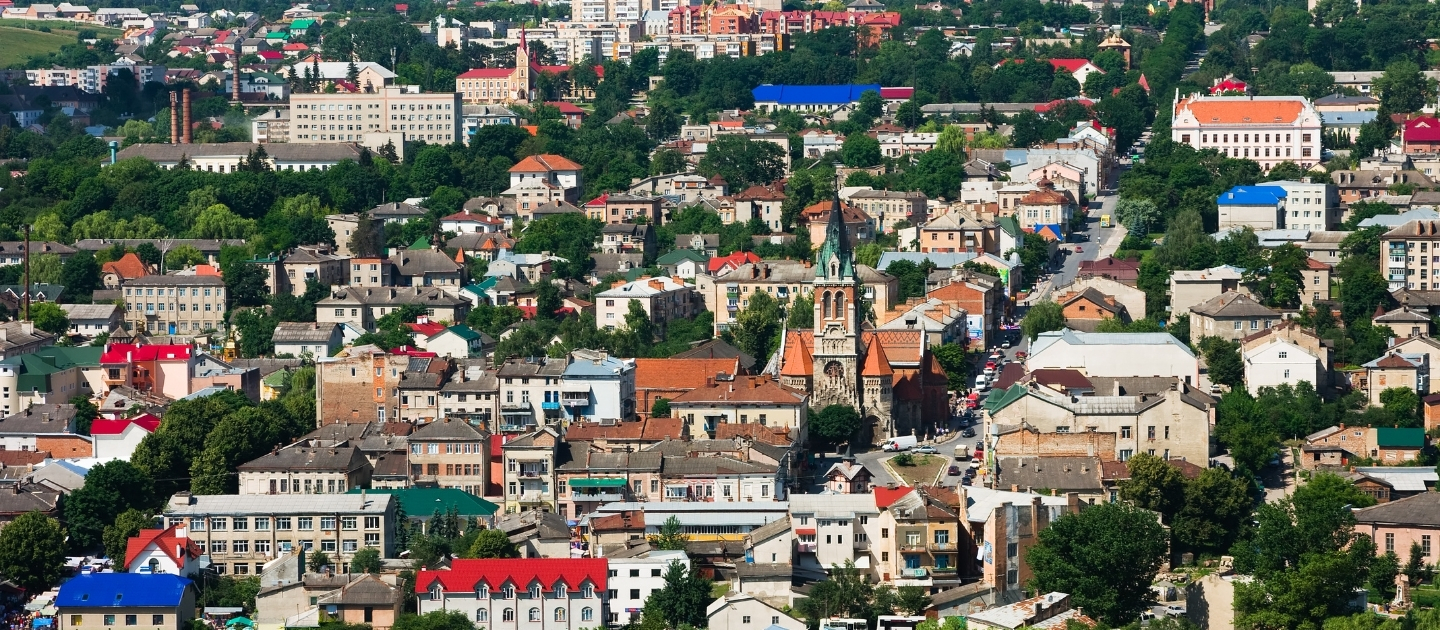 Доставка цветов и подарков в Чортков Украина