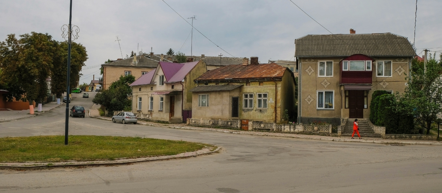 Доставка цветов и подарков в Борщёв Украина