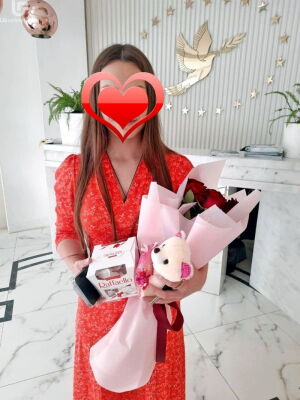 7 Red Roses Delivery Photo Ukraine 3