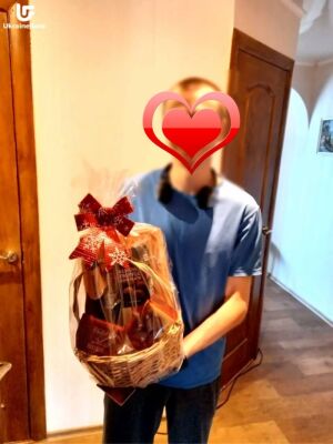 Шоколад и Сюрприз корзина фото доставки Украина 13