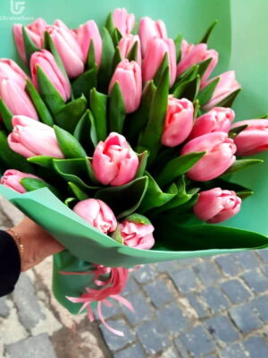 25 Рожевих Тюльпанів фото доставки Україна 1