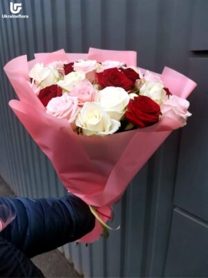 Bright Roses Heart Photo Delivery Ukraine 5