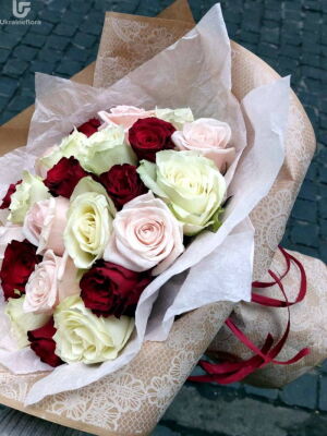 21 Mix Color Roses Photo Delivery Ukraine 1