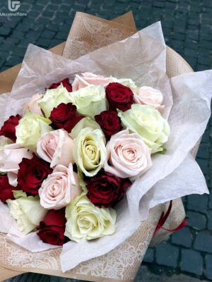 21 Mix Color Roses Photo Delivery Ukraine 2