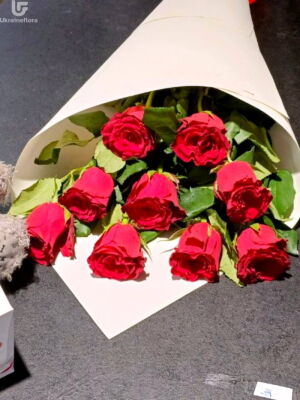 Червоні троянди по 5 штук фото доставки Україна 1
