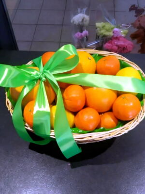 Citrus Gift Basket Photo Delivery Ukraine 7