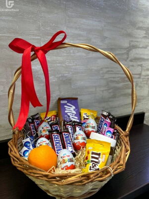 Super Bright Gift Basket Photo Delivery Ukraine 1