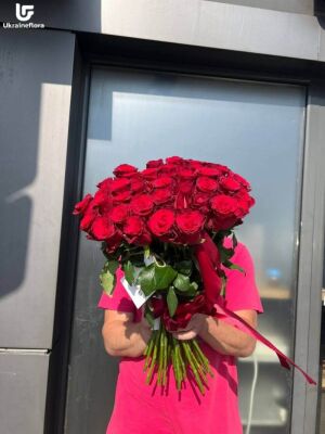 45 Червоних Троянд Фото Доставки Україна 4