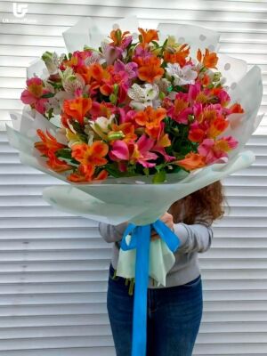 Тисяча Поцілунків букет фото доставки Україна 4