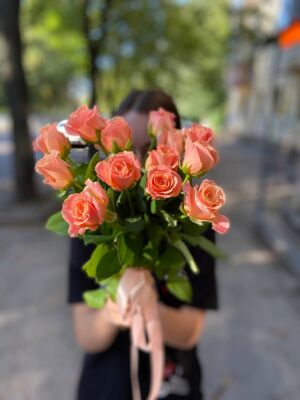 7 Коралловых Роз фото 4