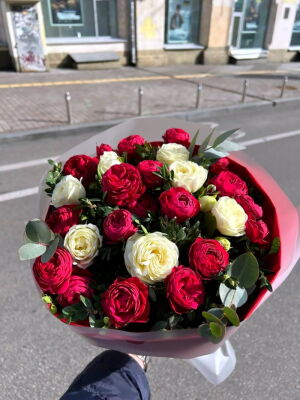 Червоний та Білий букет фото доставки Україна 29