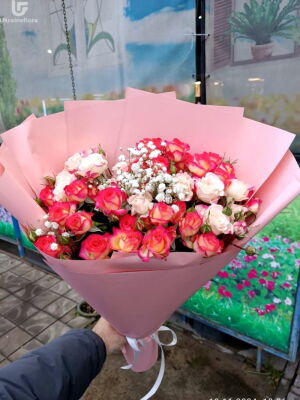 Червоний та Білий букет фото доставки Україна 7