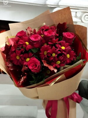 Red Florist Photo Delivery Ukraine 8