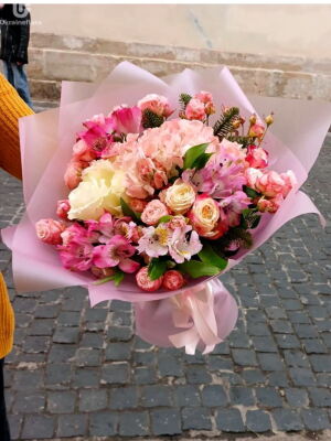 Pink Bouquet Photo Delivery Ukraine 8
