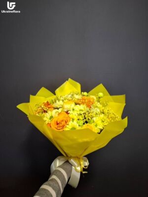 Yellow & White Photo Delivery Ukraine 4