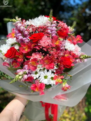 Красный и Розовый фото доставки Украина 11