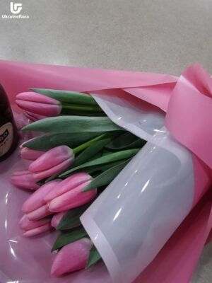 11 Tulips Photo Delivery Ukraine 4