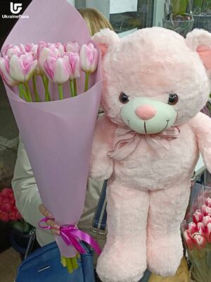 11 Tulips Photo Delivery Ukraine 5