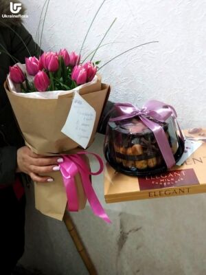 11 Tulips Photo Delivery Ukraine 6